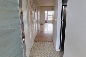 3091 NW 46TH AVE APT 406C, LAUDERDALE LAKES, FL