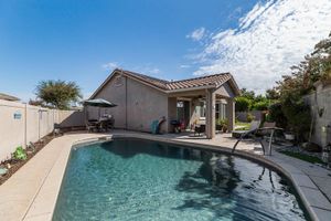 2421 SHADY OAK PL, MANTECA, CA