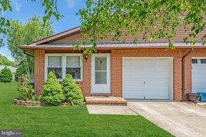 65 SYCAMORE RD, MANAHAWKIN, NJ