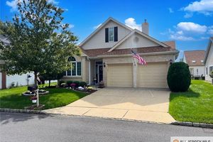 3 WESTBORO LN, MONROE, NJ