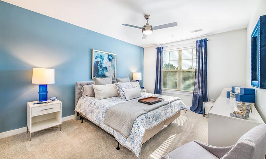 Model Master Bedroom