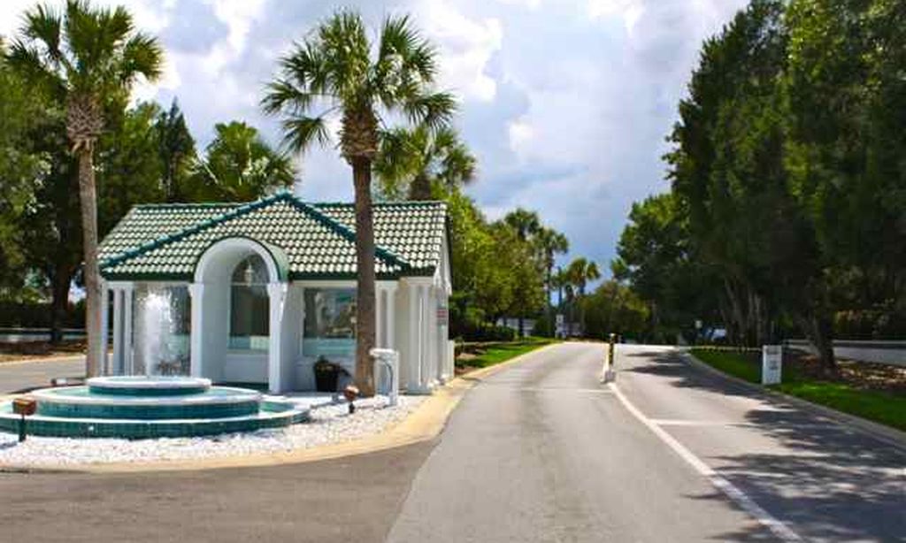 Guard-Gated Entrance