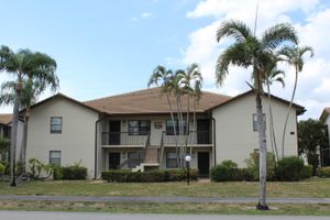 7609 TAHITI LN APT 201, LAKE WORTH, FL