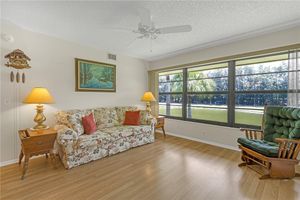12 PLANTATION DR APT 205, VERO BEACH, FL
