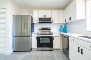 604 LACONIA CIR B, LAKE WORTH, FL