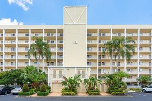 7290 KINGHURST DR APT 607, DELRAY BEACH, FL