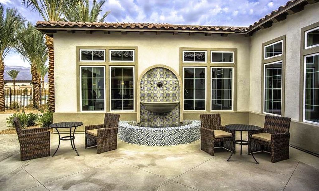 Outdoor Social Spaces