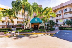 7440 GRANVILLE DR 213, TAMARAC, FL
