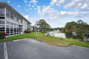5 LAKE VISTA TRL APT 203, PORT SAINT LUCIE, FL