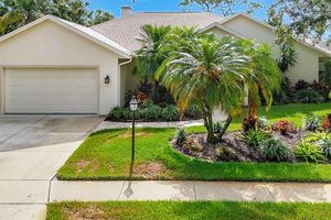 8047 DESOTO WOODS DR, SARASOTA, FL