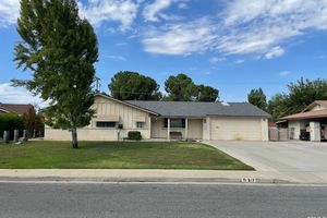 917 CHERRY HILLS DR, BAKERSFIELD, CA