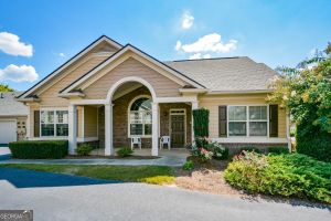 219 ORCHARDS CIR, WOODSTOCK, GA