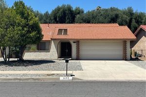1177 LEMON GUM LN, HEMET, CA