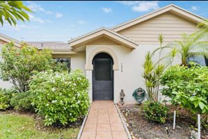 1325 NW 23RD LN, DELRAY BEACH, FL