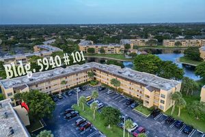 5940 NW 64TH AVE APT 101, TAMARAC, FL