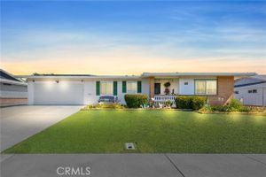 25890 ROANOKE RD, MENIFEE, CA