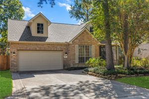 83 ROBINDALE CIR, CONROE, TX