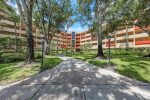 3076 EASTLAND BLVD UNIT 111, CLEARWATER, FL