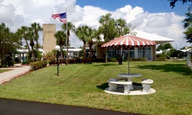 Leisureville Pompano Beach Fl Retirement Communities