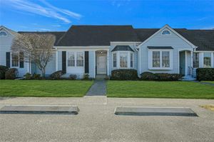 2555 YOUNGS AVE 11D, SOUTHOLD, NY