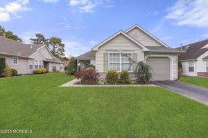 90 SKYLINE DR, LAKEWOOD, NJ