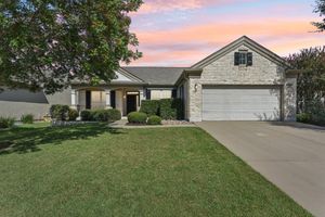 206 ARMSTRONG DR, GEORGETOWN, TX