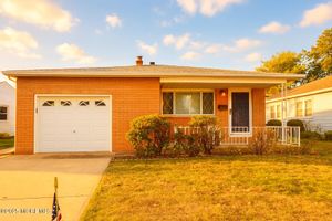 19 GEORGETOWN DR, TOMS RIVER, NJ
