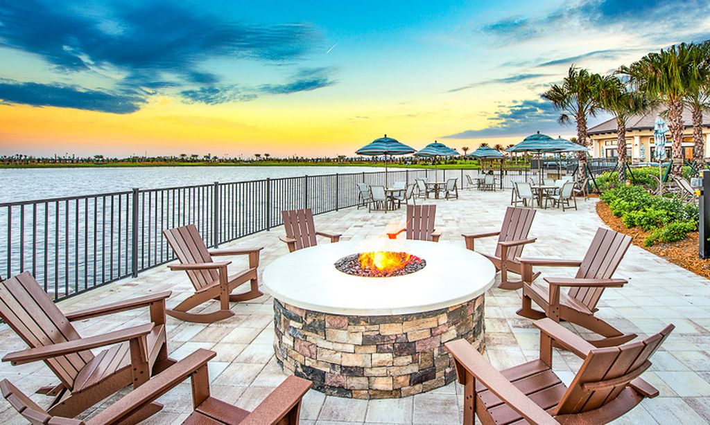 Outdoor Patio & Fire Pits