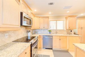 3242 SAN AMADEO UNIT 2D, LAGUNA WOODS, CA