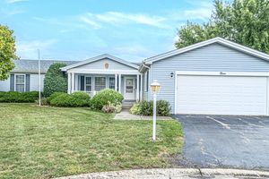 9 DERBY CT, GRAYSLAKE, IL