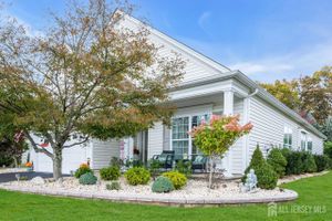 242 LONGWOOD LN, SOMERSET, NJ