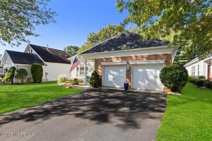 38 SILVERSPRING DR, LAKEWOOD, NJ
