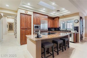 2800 DARBY FALLS DR, LAS VEGAS, NV