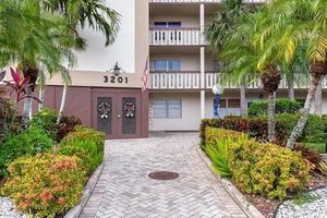 3201 PORTOFINO PT E3, COCONUT CREEK, FL