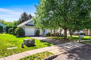 2741 DALTON LN, TOMS RIVER, NJ
