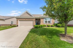 23893 MANISTEE LN, BROWNSTOWN TWP, MI