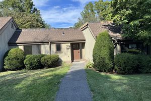 623 HERITAGE VLG B, SOUTHBURY, CT
