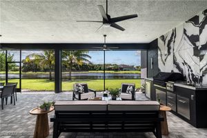 11628 PERIWINKLE DR, NAPLES, FL