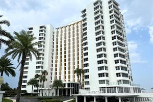 3900 N OCEAN DR GC, FORT LAUDERDALE, FL