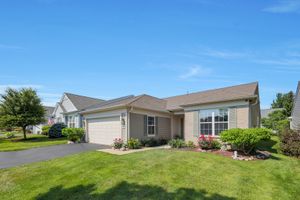 11895 BLOOMFIELD DR, HUNTLEY, IL