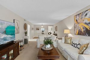 2004 GRANADA DR O2, COCONUT CREEK, FL