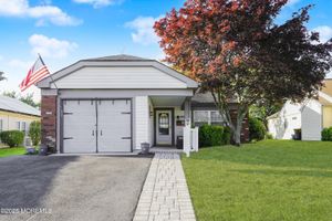 37 WESTGATE PL, MANCHESTER, NJ