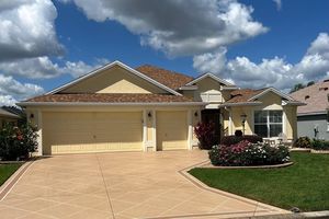 1121 ALCOVE LOOP, THE VILLAGES, FL