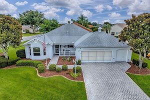 1202 CAMERO DR, THE VILLAGES, FL