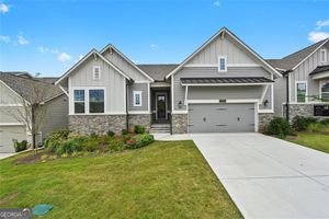 7020 COTTAGE GROVE DR, FLOWERY BRANCH, GA