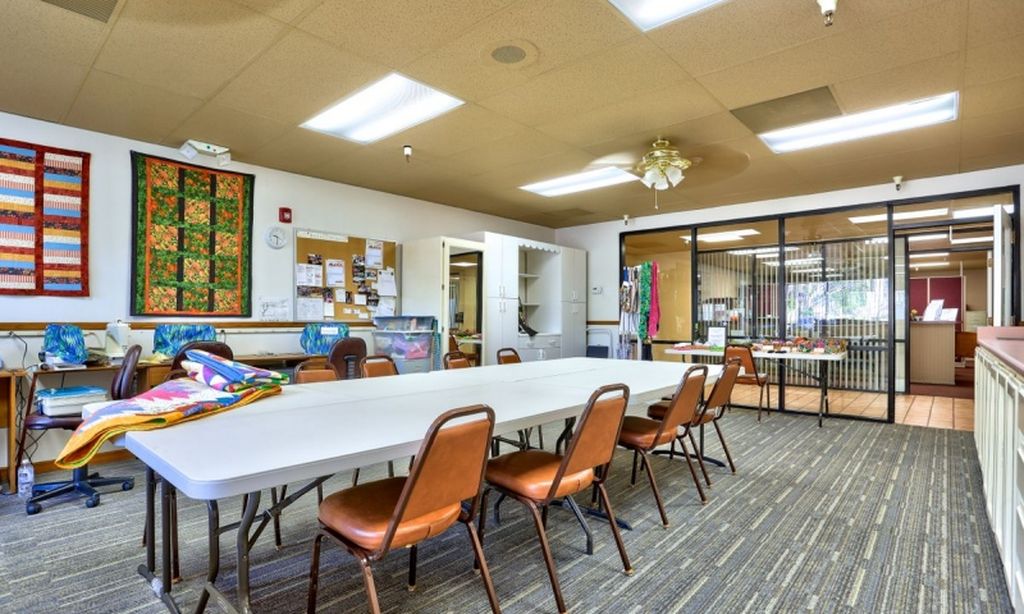 Arts & Crafts Studio