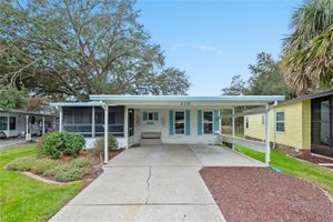 228 WESTWOOD DR, LEESBURG, FL