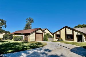 2459 BAY BERRY DR, CLEARWATER, FL