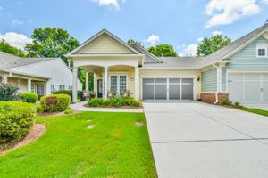6148 LONGLEAF DR, HOSCHTON, GA