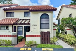 10851 PALM LAKE AVE 202, BOYNTON BEACH, FL